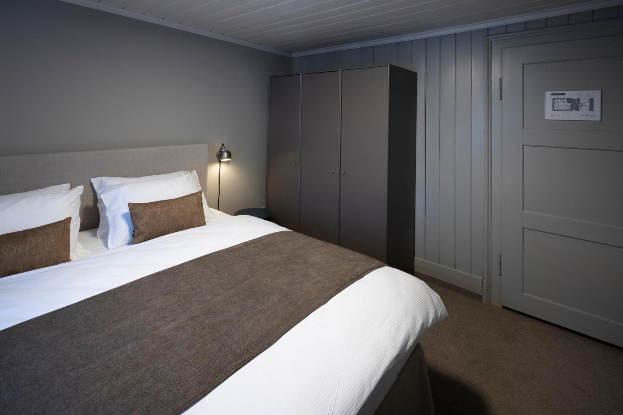 Hotel Bergidyll - Riders Haven Self Check-In Hotel Andermatt Ngoại thất bức ảnh